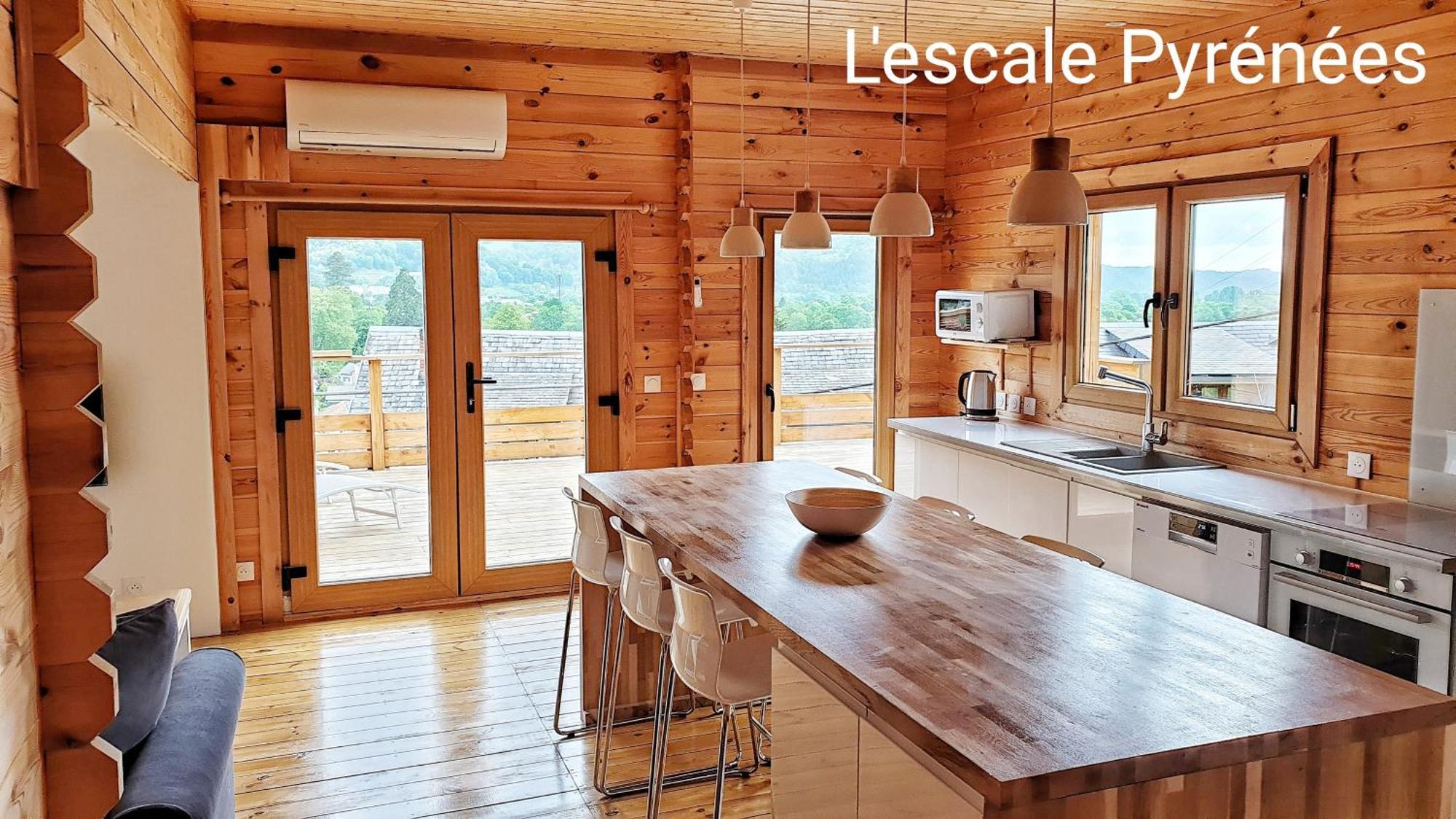 Le Chalet Jacuzzi Et Detente 4 Etoiles Bagnères-de-Bigorre Εξωτερικό φωτογραφία