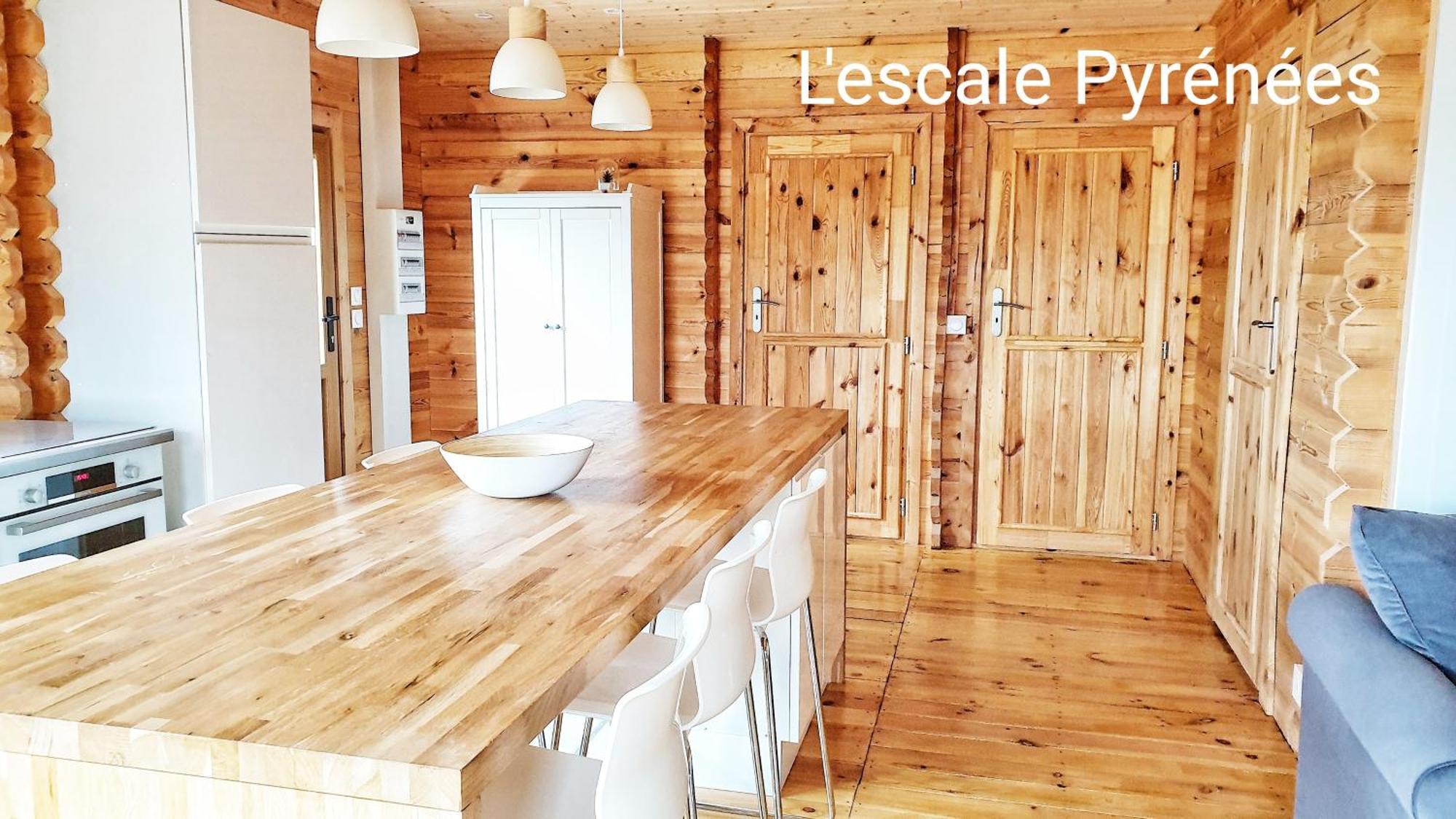 Le Chalet Jacuzzi Et Detente 4 Etoiles Bagnères-de-Bigorre Εξωτερικό φωτογραφία