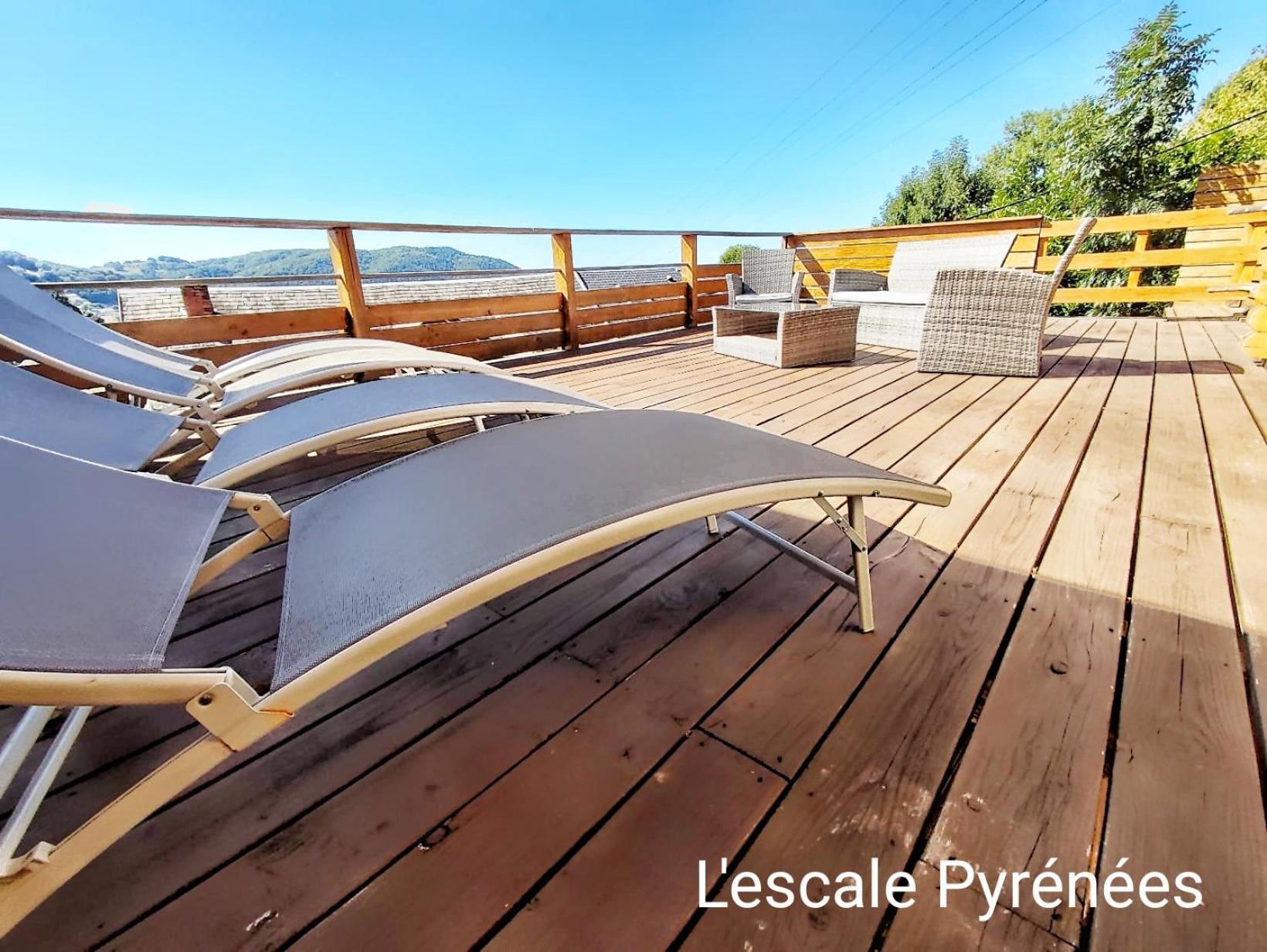 Le Chalet Jacuzzi Et Detente 4 Etoiles Bagnères-de-Bigorre Εξωτερικό φωτογραφία
